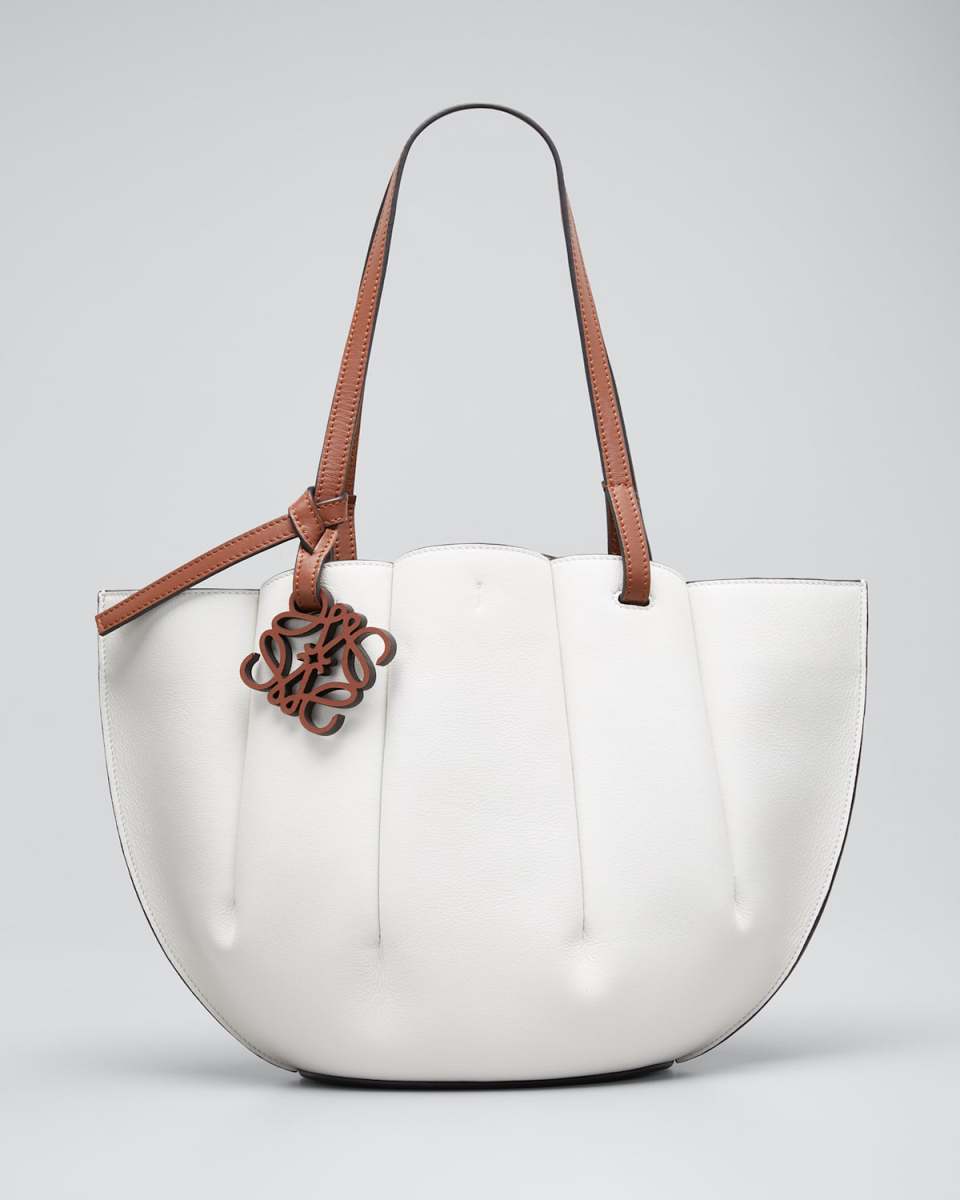 Shell Small Tote Bag in Leather